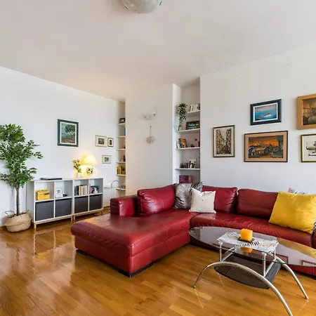 5th Floor Apartment- Harborview Daire *