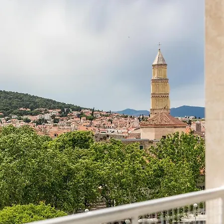 Apartman 5th Floor Apartment- Harborview *