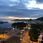 5th Floor Apartment- Harborview Apartment Split