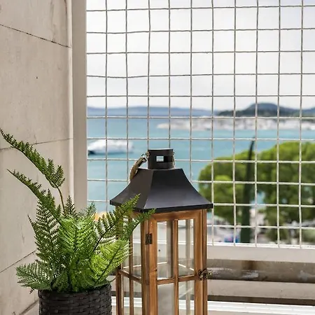 5th Floor Apartment- Harborview Διαμέρισμα